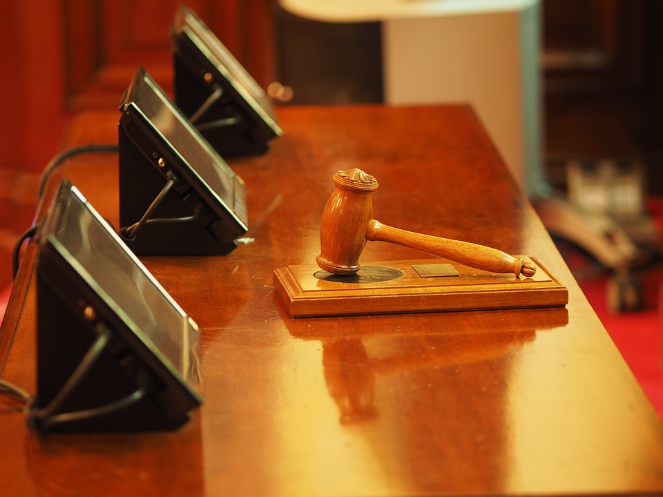 judge-1587300_960_720